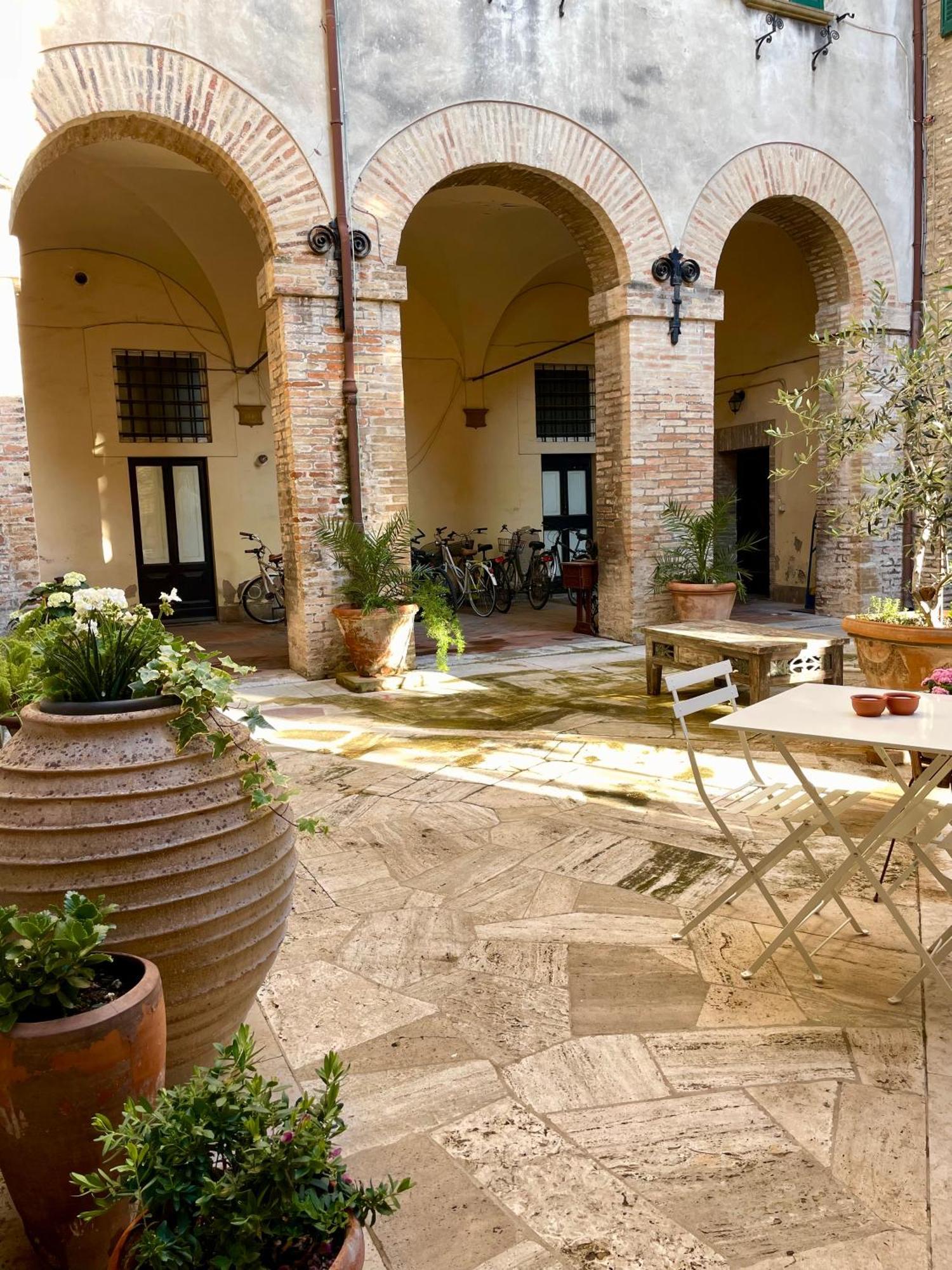 Casa Valeria - Guest House Centro Storico Fano Luaran gambar